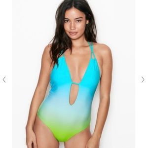 Victoria’s Secret Swimsuit Tie Dye Ombré One Piece XS S Small New